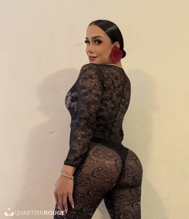 Privé Stephanie c
