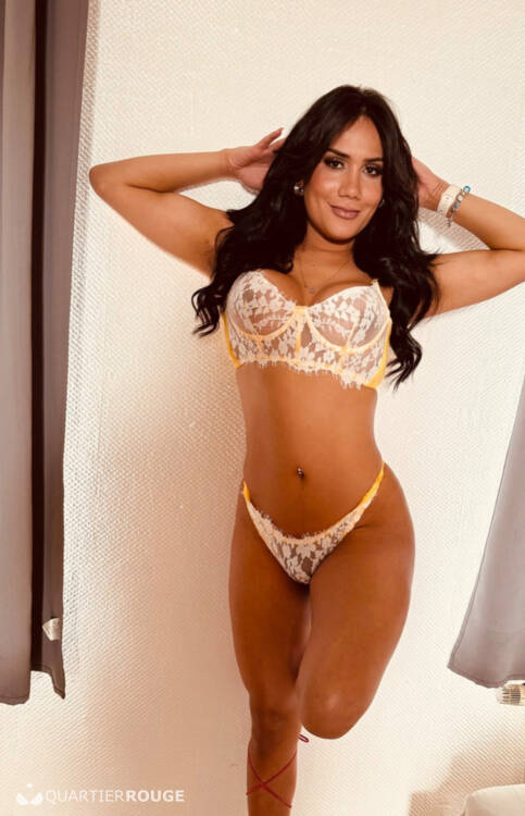Privé Stephanie c