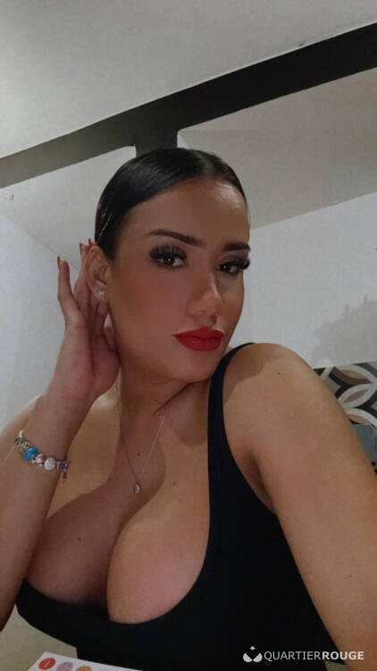 Privé Stephanie c