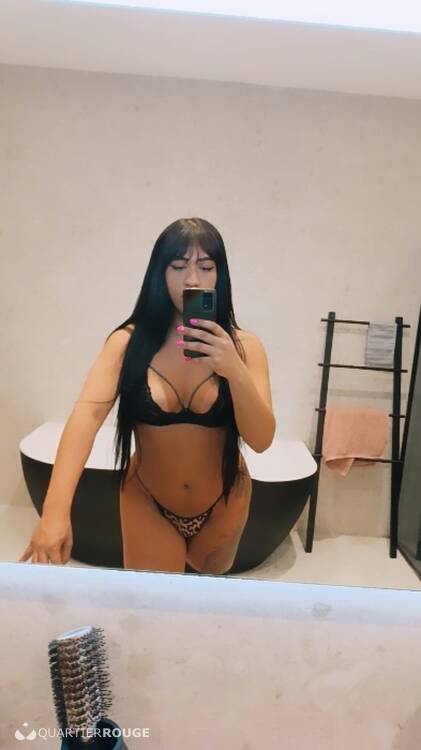 Priv&eacute; Thayná índia