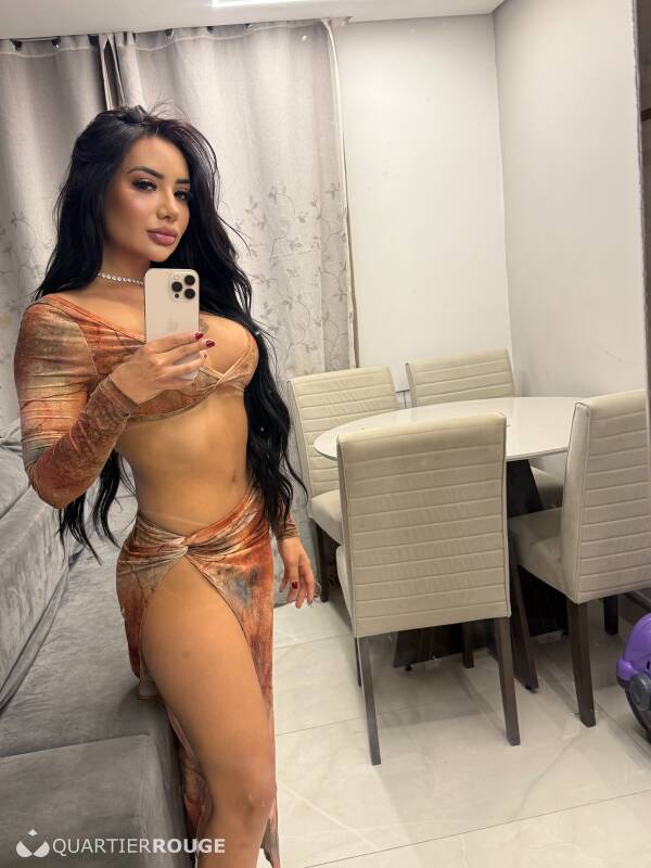 Thaina (Photo)