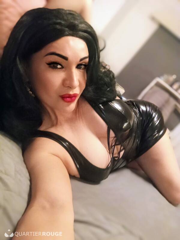 Cintia Trans (Photo)