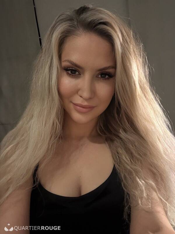 Anna (Photo)