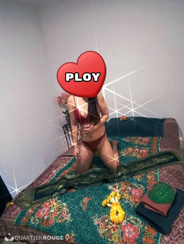 Ploy (Photo)