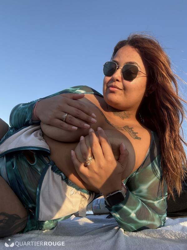 Jasmine massagista (Photo)