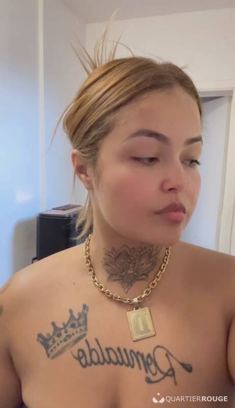 Jasmine massagista (Photo)