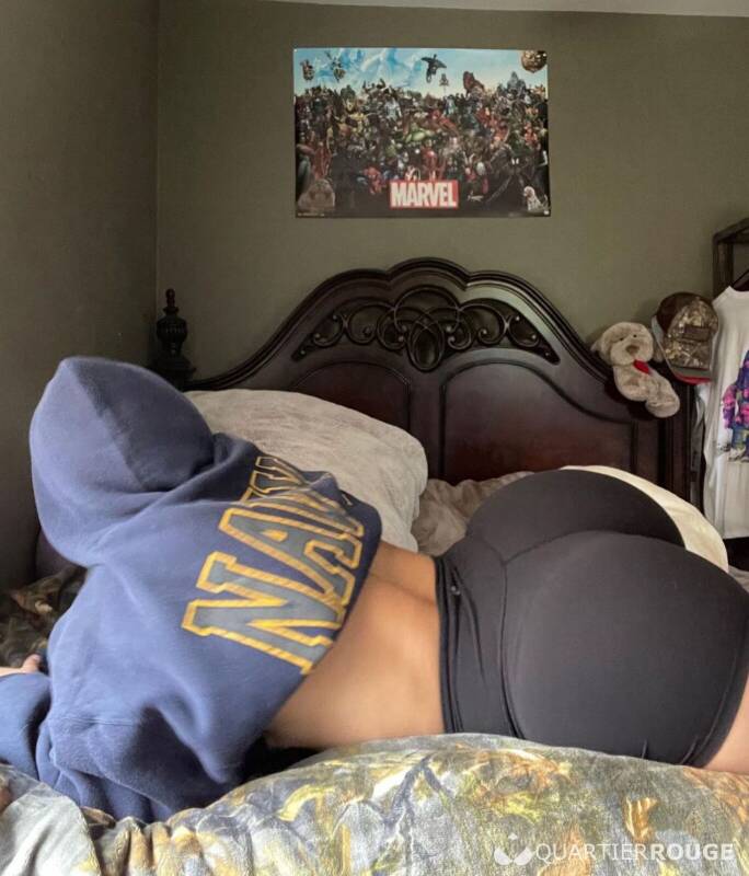 DEUX FILLE salope ANAL HOT (Photo)