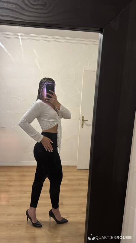 Julia (Photo)