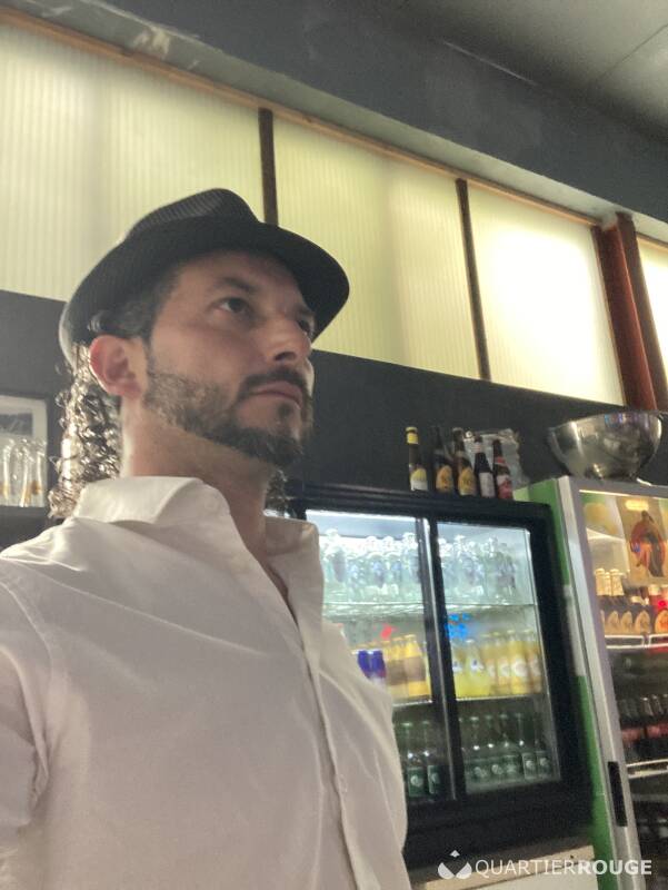Gigi (Photo)