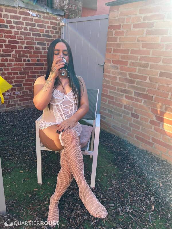 Winnifer sexy (Photo)