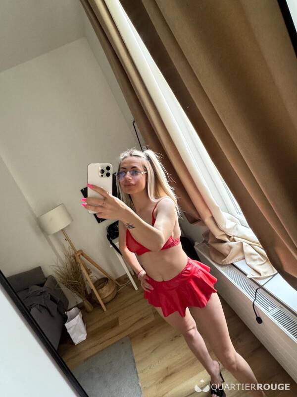 Ema (Photo)