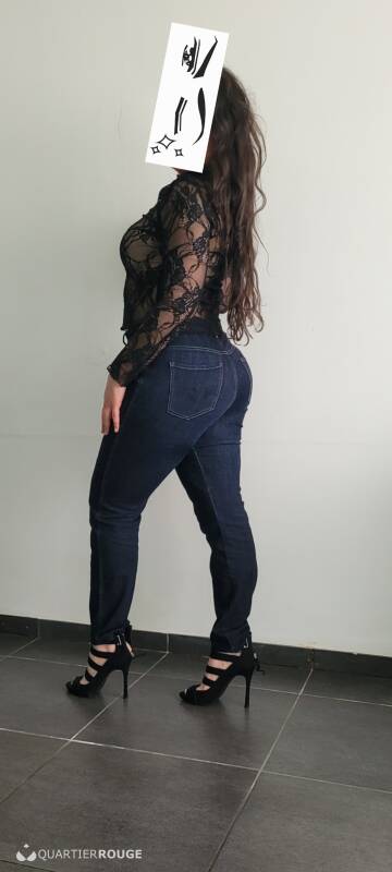 Sara (Photo)