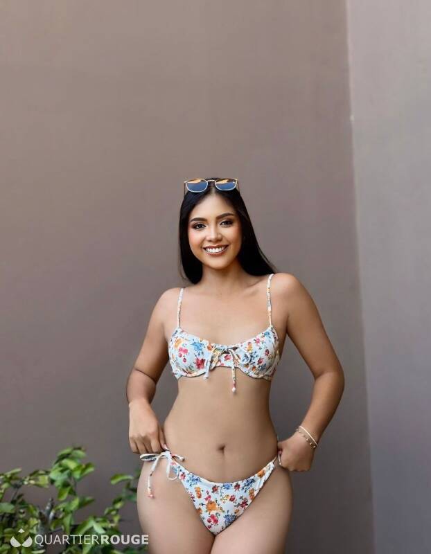 AILANI (Photo)