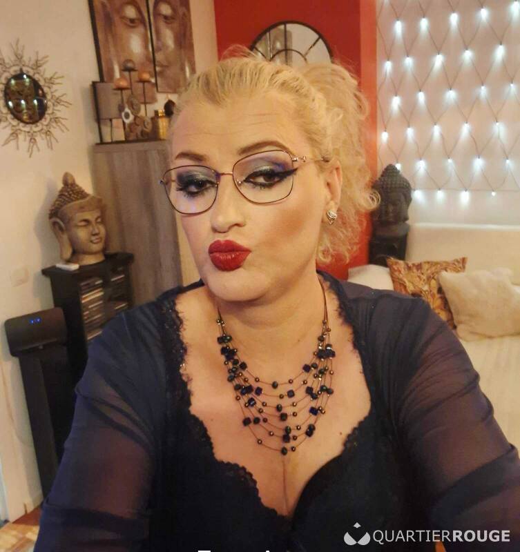 CHANEL TRANS (Photo)