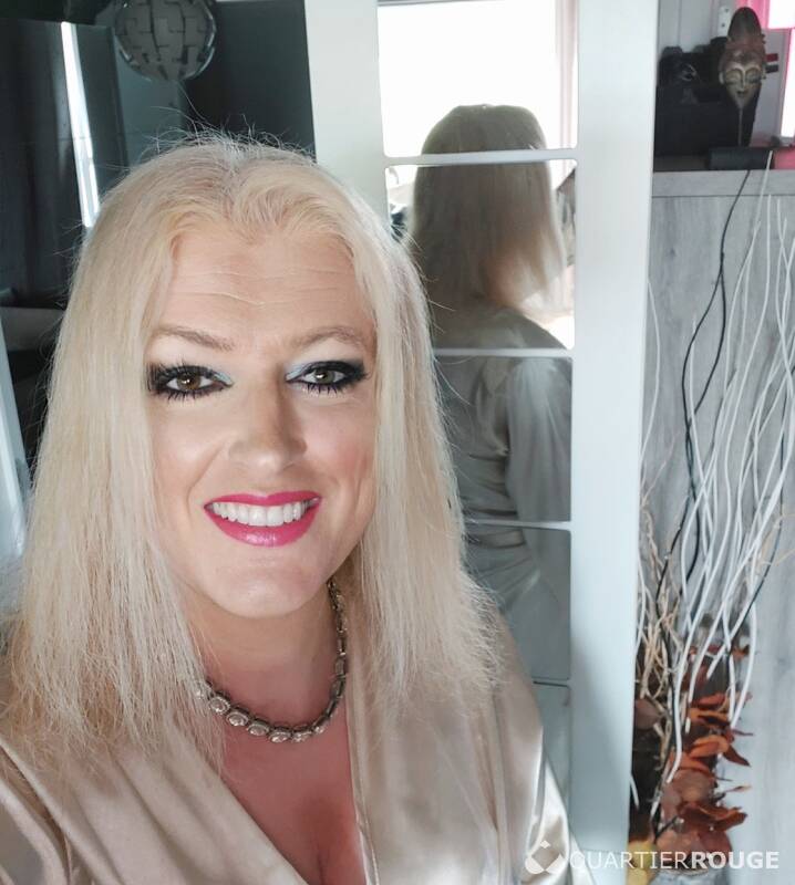 COCO CHANEL TRANS (Photo)