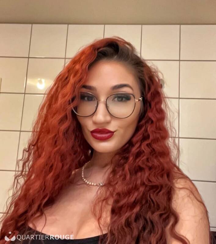 Aysha (Photo)