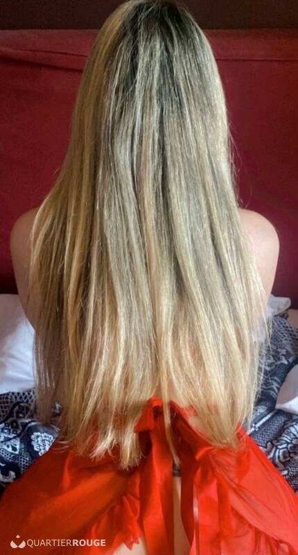 Sofia Blonde (Photo)