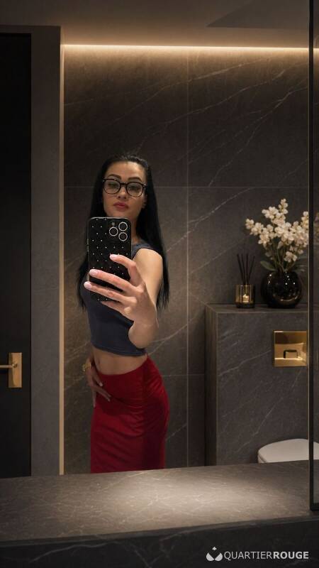 Lola  New (Photo)
