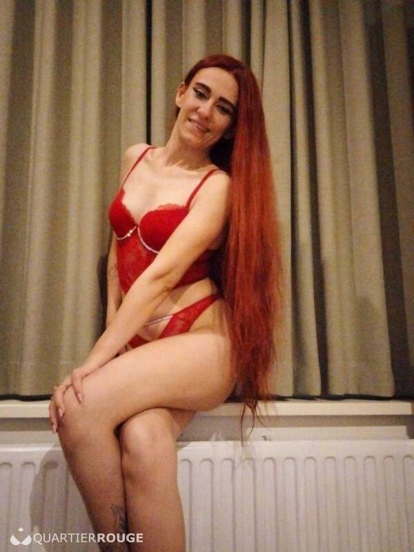 Andreea (Photo)