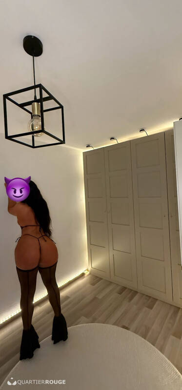 BEURETTE NORA (Photo)