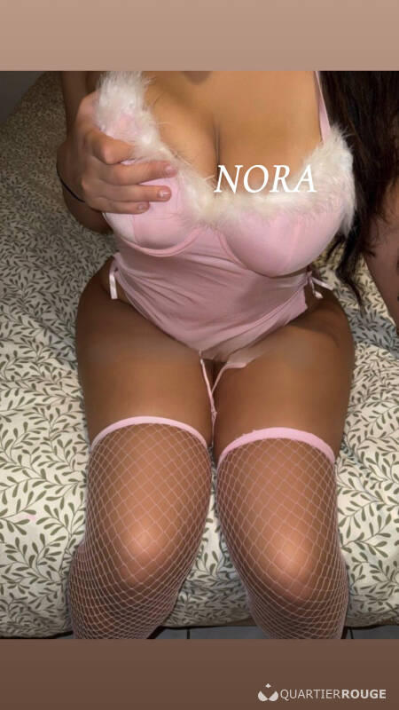 SHOWCAME BEURETTE NORA (Photo)