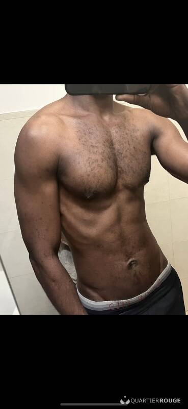 Black sniper (Photo)