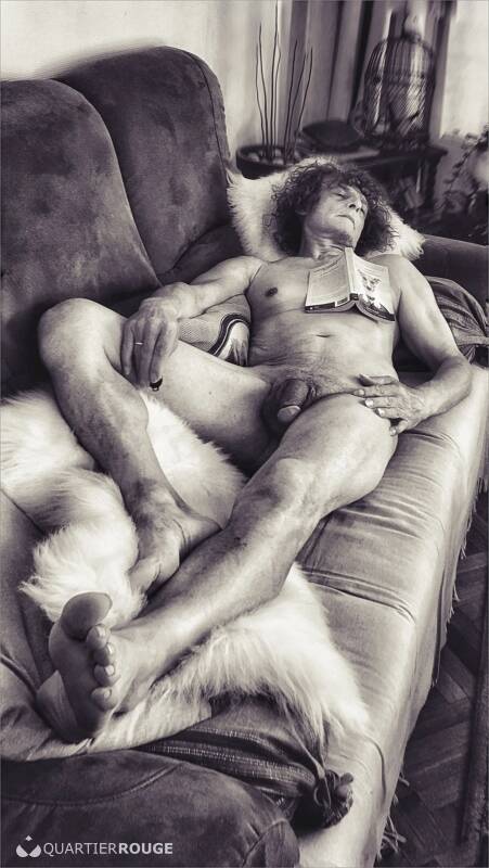 Extravaganza (Photo)