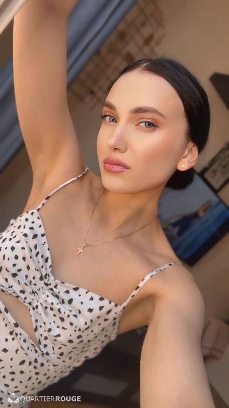 Amelya (Photo)