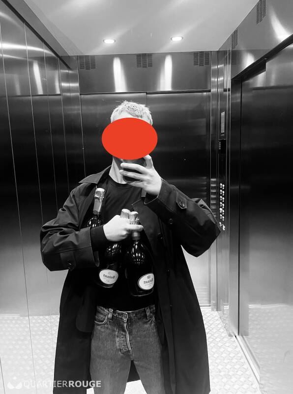 MomentsFacotry (Photo)