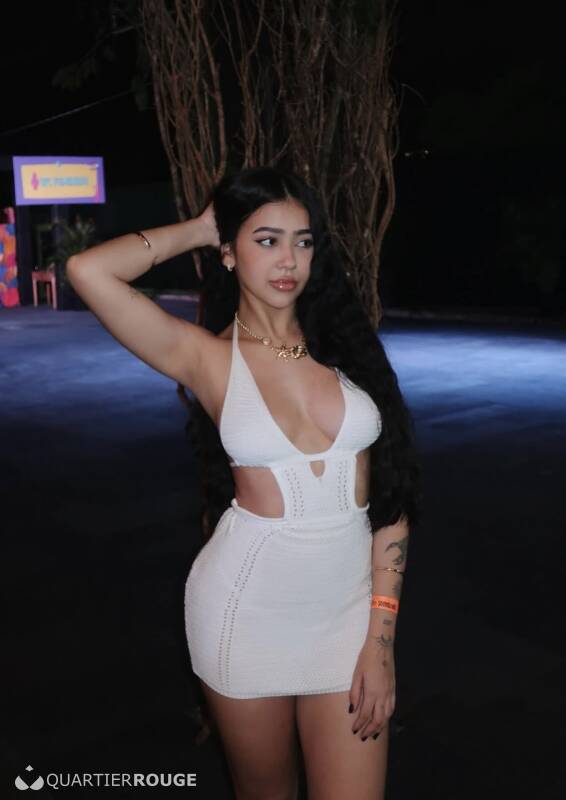 Rebecca Sexy (Photo)