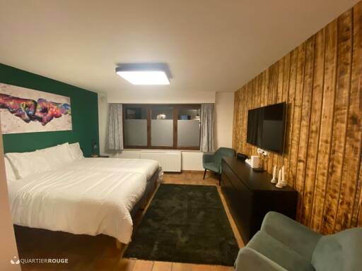 Studio location (Photo)