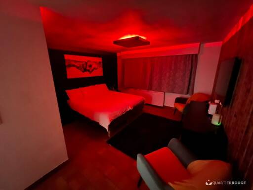 Studio location (Photo)