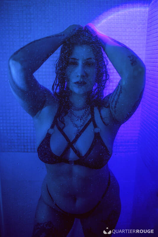 Rena Von Caustic (Photo)