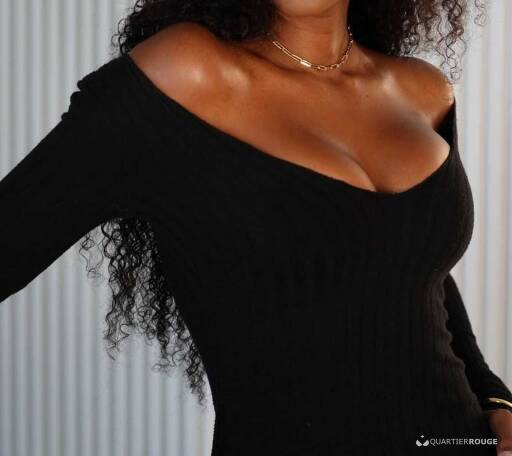 SEXY QUENTE (Photo)