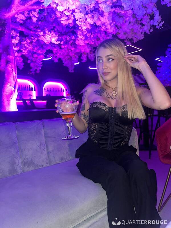 Ravena Ravena (Photo)