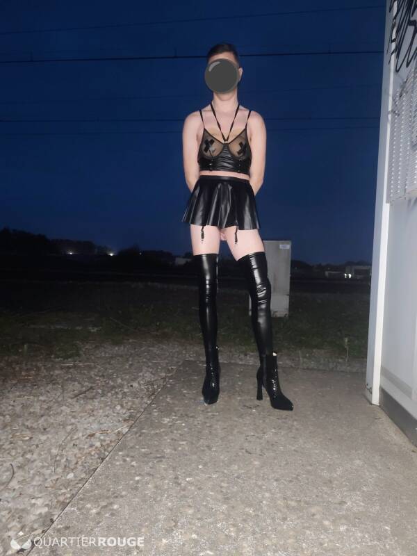 Chloe_sm69 (Photo)