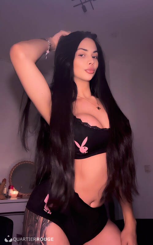 TS KAMILA (Photo)