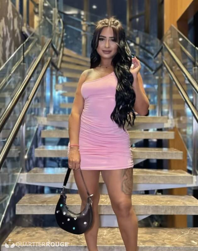 Vitoria  girlfriend (Photo)