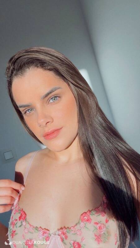 Tay Bella (Photo)