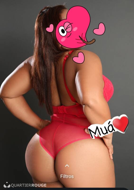Emely (Photo)