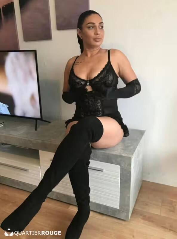 Yasmine (Photo)