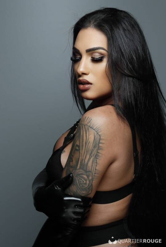 Natalia Santana (Photo)