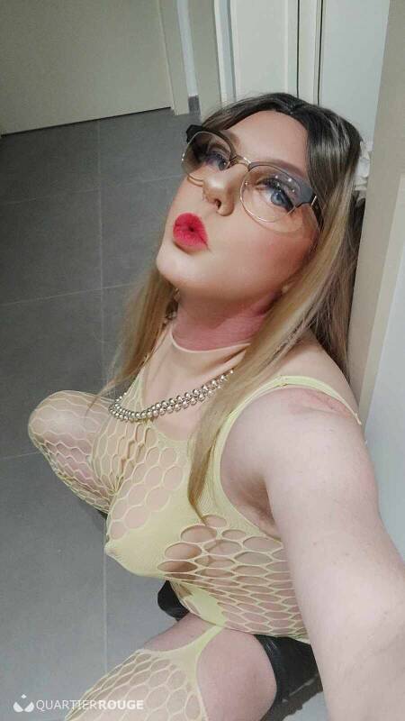 Clara (Photo)