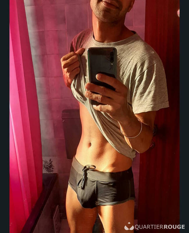 Brazilian@021 (Photo)