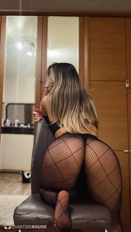 Isabella (Photo)