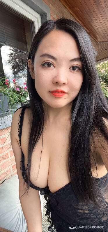 Mia (Photo)