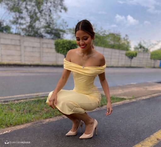 SUJEY (Photo)