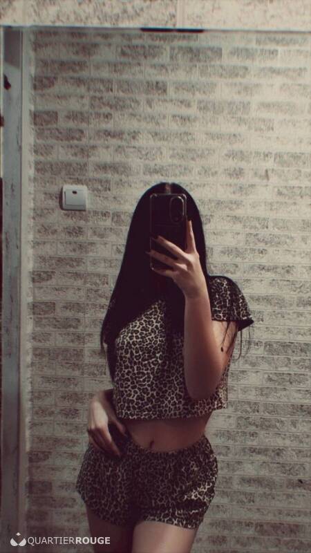 Nelya (Photo)