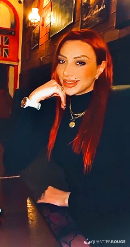 AMYRA LUSSANA (Photo)