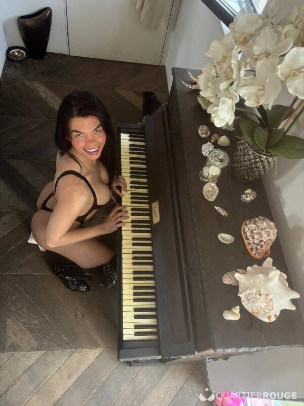 Dalila (Photo)